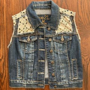 Juniors Rue 21 Brand Denim Vest Size Medium